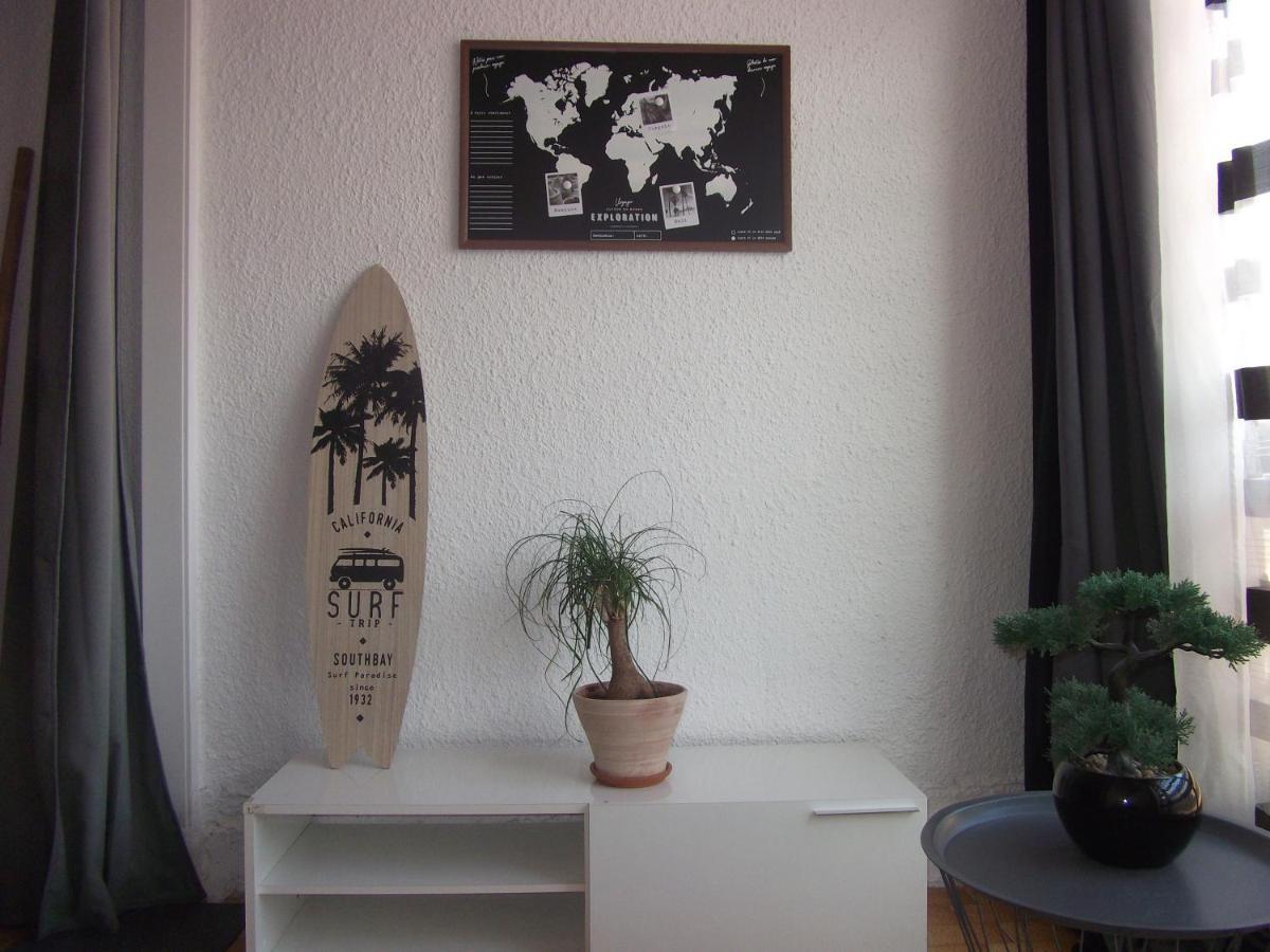 Studio Sur Le Port, Climatisation, Wifi, Piscine, Lave-Linge Gruissan Buitenkant foto