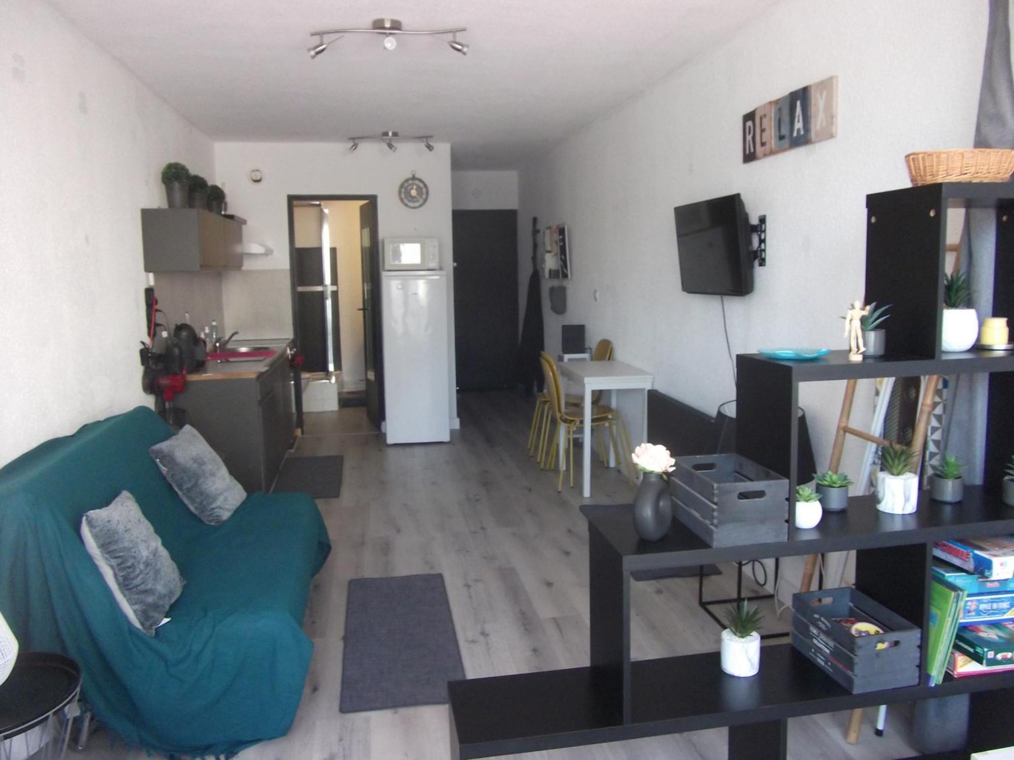 Studio Sur Le Port, Climatisation, Wifi, Piscine, Lave-Linge Gruissan Buitenkant foto